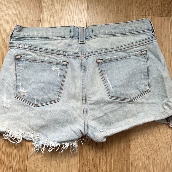 J Brand cutoff shorts in Aquarius style - Picture 3 of 6